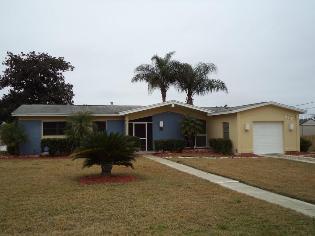 1102 Elgrove Dr., Deltona, FL 32725