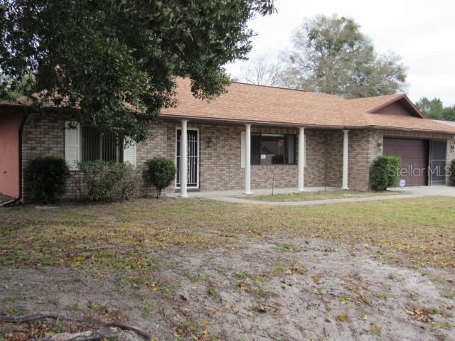 962 Feather Dr., Deltona, FL 32725