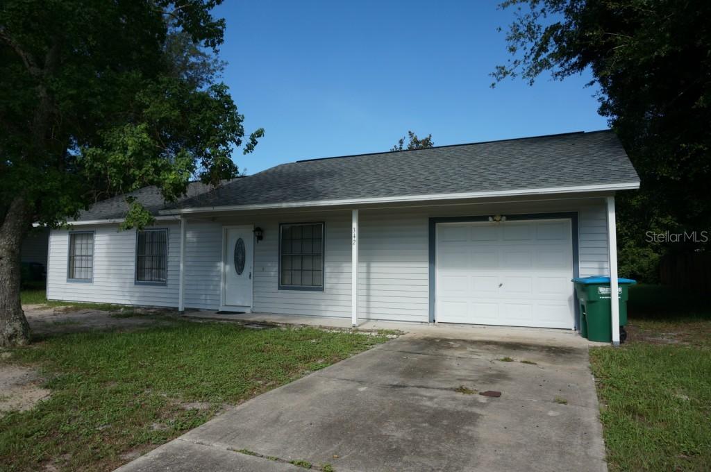 342 W De Carlo Dr., Deltona, FL 32725