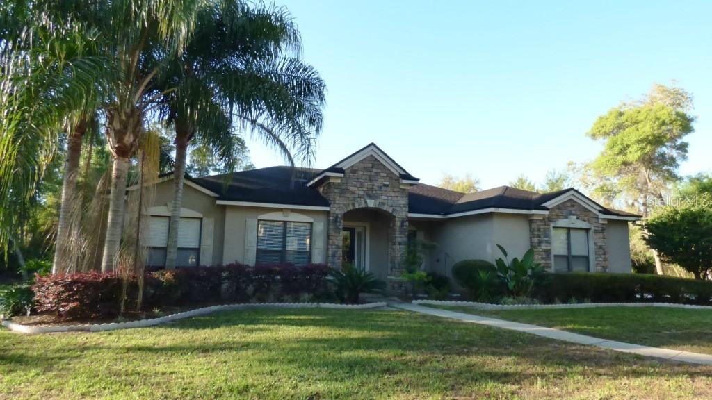 105 Mitnik Dr., Deltona, FL 32738