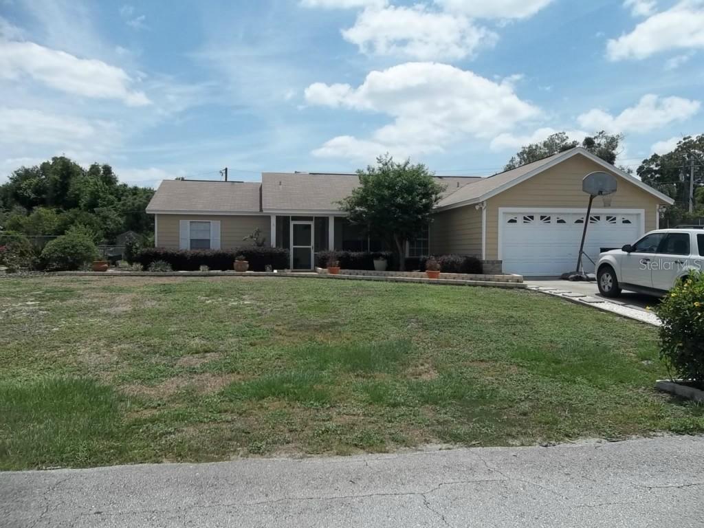2885 Obannion St., Deltona, FL 32738