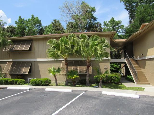 110 Cypress Woods Ct. #8A, Deltona, FL 32725