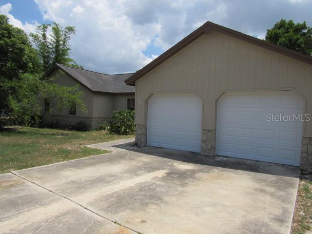 973 Yellowbird Ave., Deltona, FL 32725