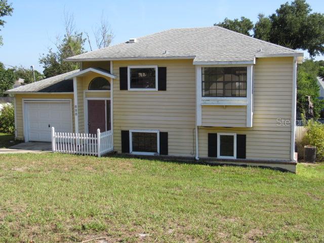 688 Elwood St., Deltona, FL 32725