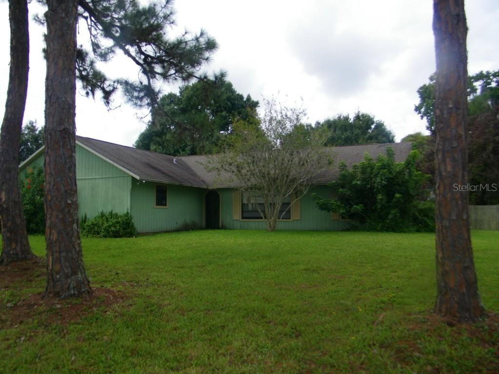 1524 Travelers Palm Dr., Edgewater, FL 32132