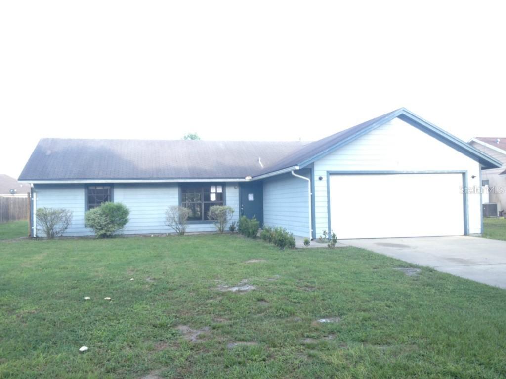 597 Spreading Oak Ave., Deltona, FL 32738