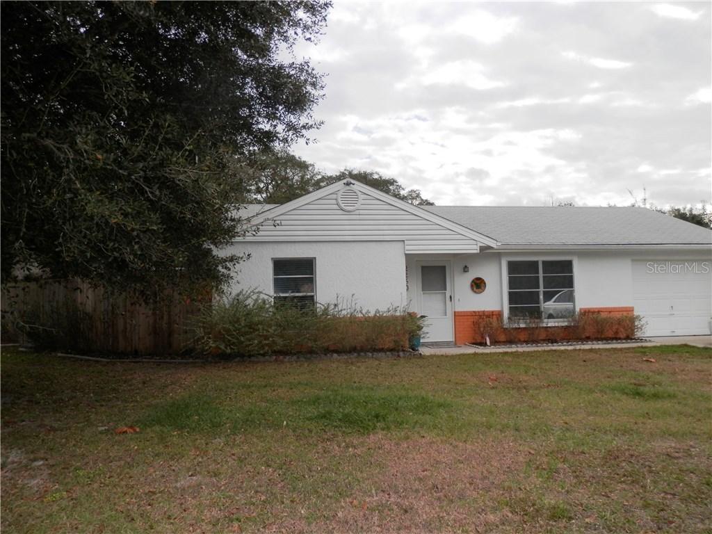 2250 Captain Dr., Deltona, FL 32738