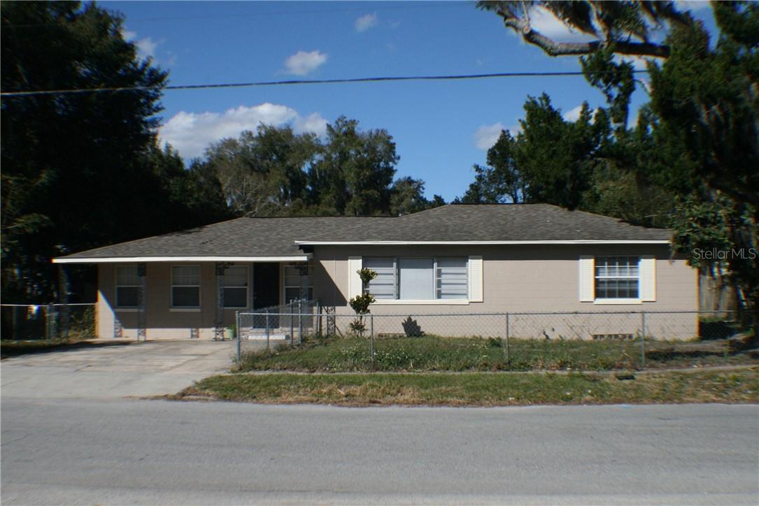 1111 W Howry Ave., DeLand, FL 32720