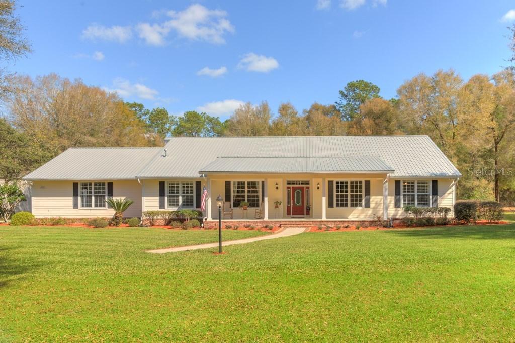 1919 Lady Bug Ln., DeLand, FL 32720