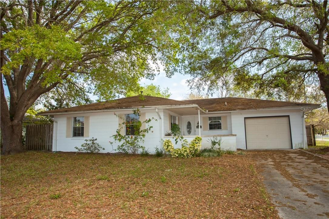 2481 Lake Helen Osteen Rd., Deltona, FL 32738