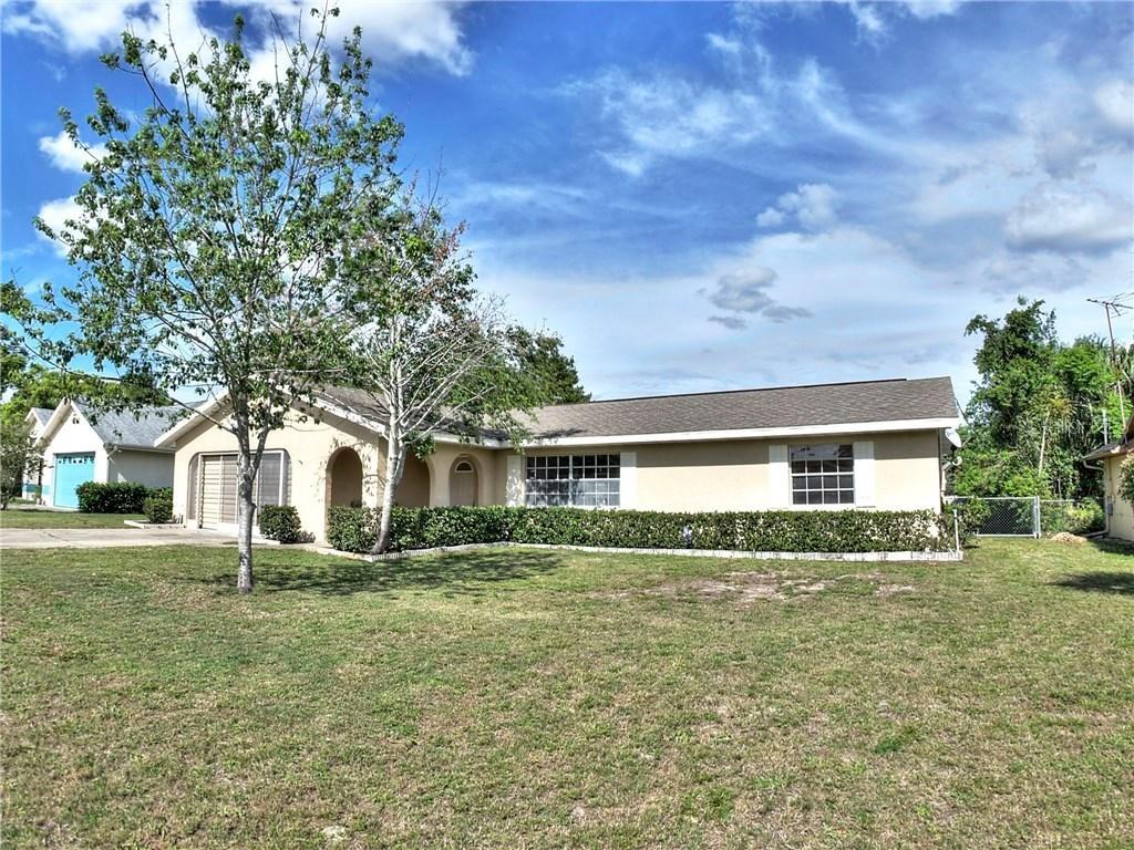 2051 Greenview Dr., Deltona, FL 32725