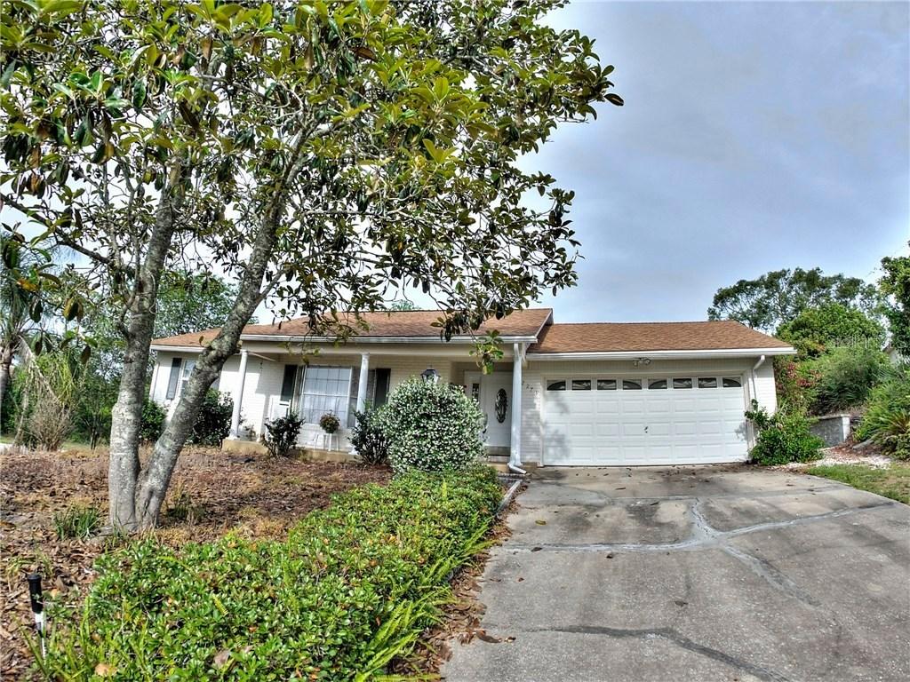 2279 Banbury Ave., Deltona, FL 32725