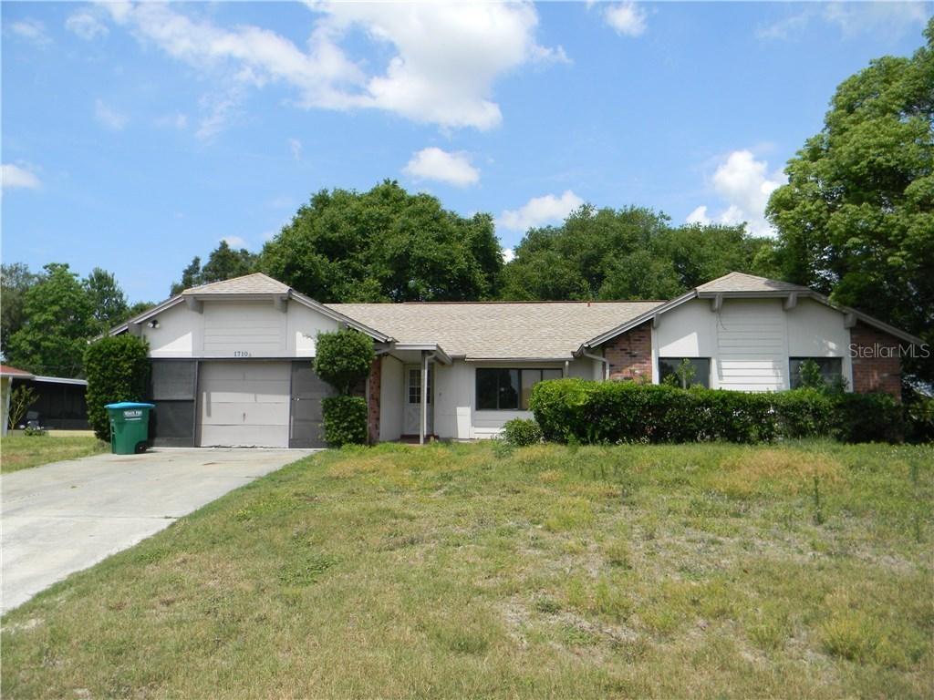 1710 Hernando Ave., Deltona, FL 32725