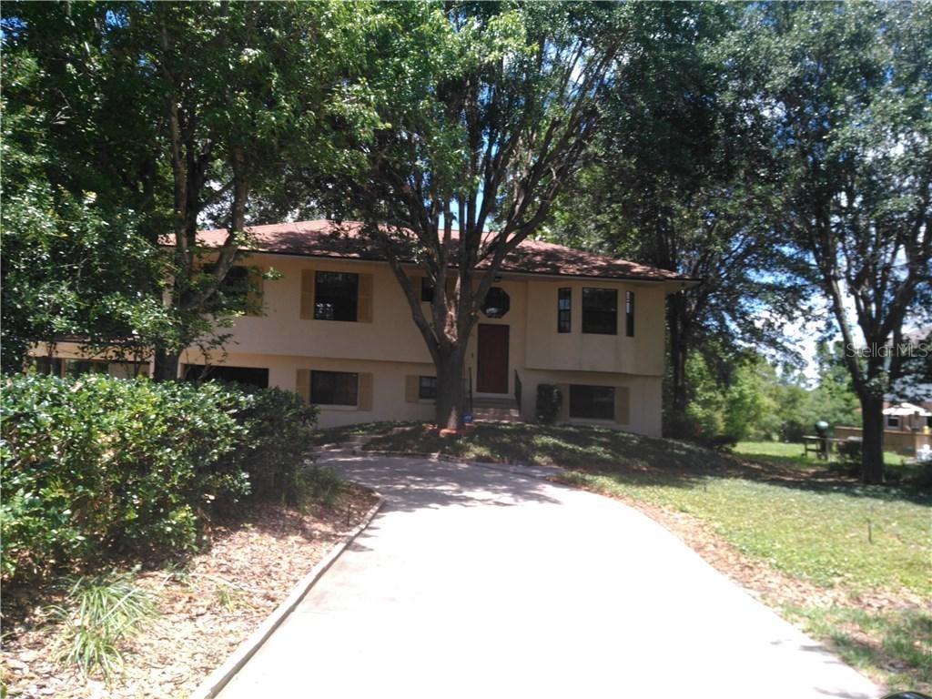 1991 Montero Cir., Deltona, FL 32738