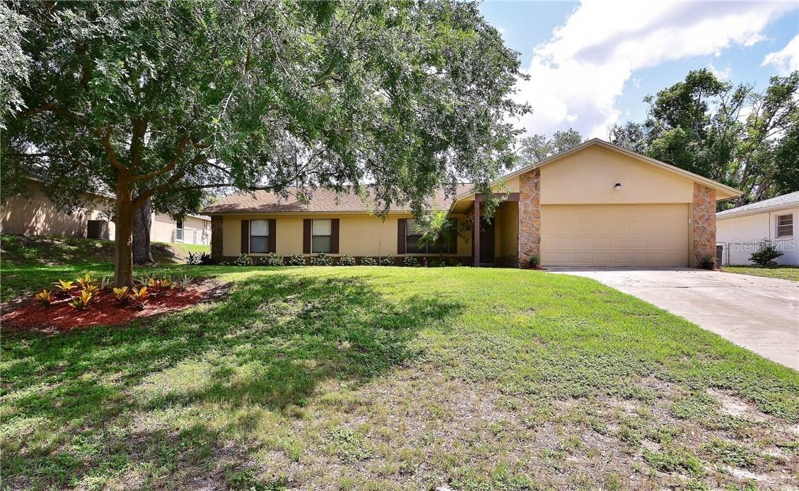 542 Geraldine Dr., Deltona, FL 32725