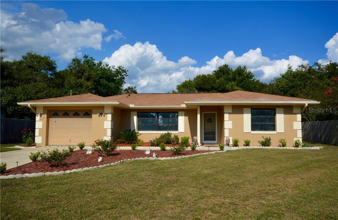 811 Sweetbrier Dr., Deltona, FL 32725