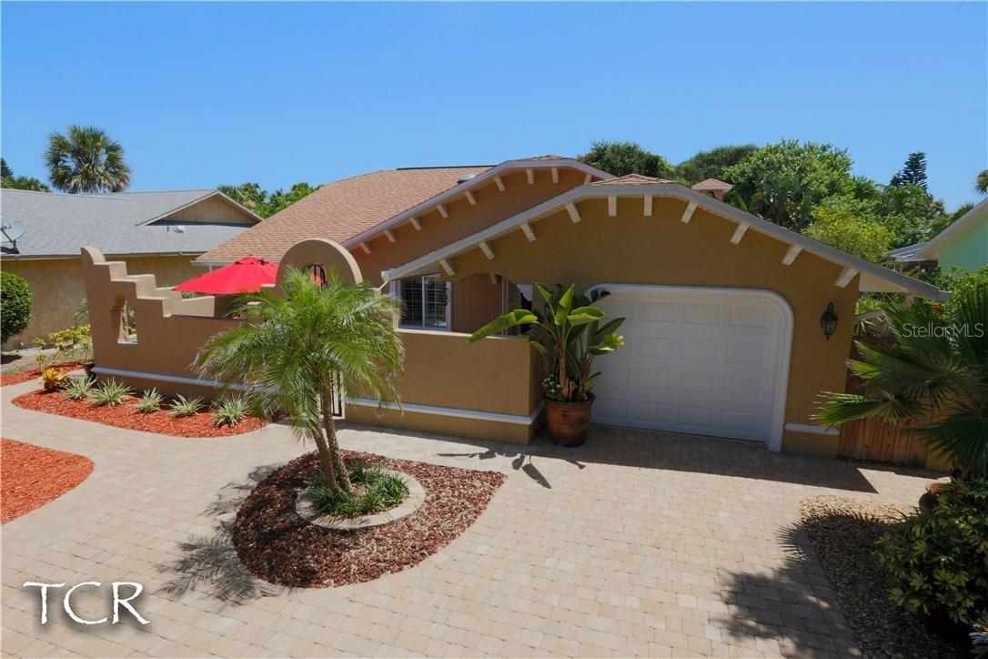 4717 Dixie Dr., Ponce Inlet, FL 32127
