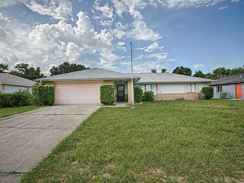 2290 Carson Ln., Deltona, FL 32738