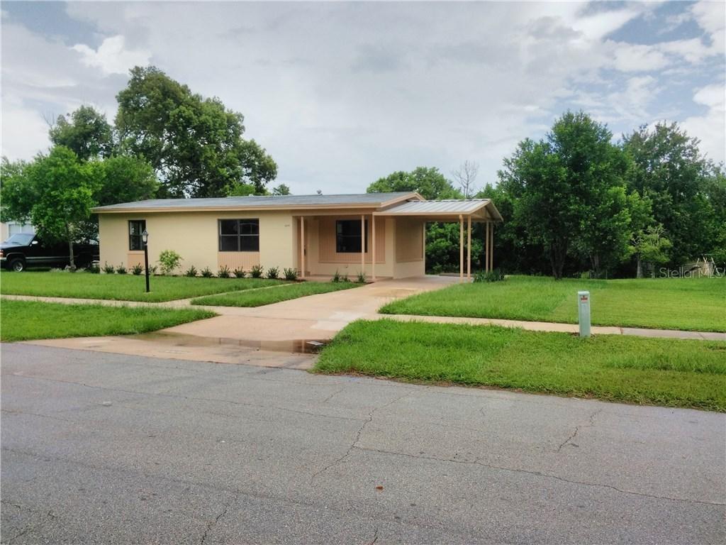 1009 Persian St., Deltona, FL 32725