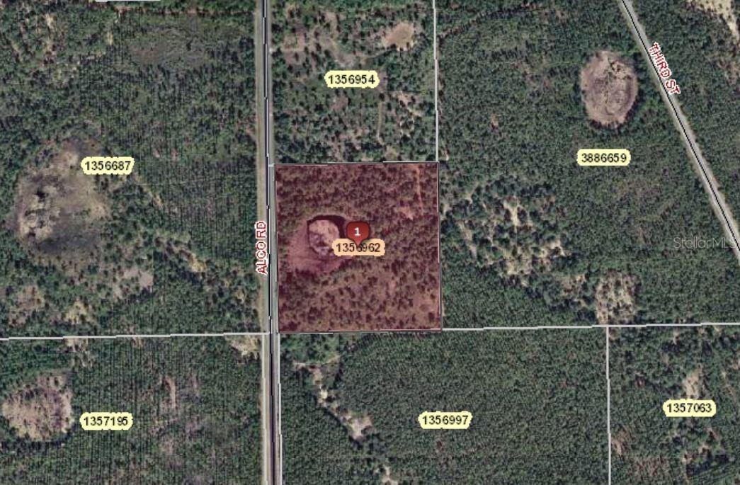 Alco Rd., Astor, FL 32102