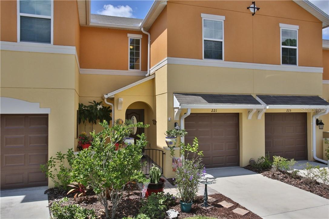 221 Tarracina Way, Daytona Beach, FL 32117