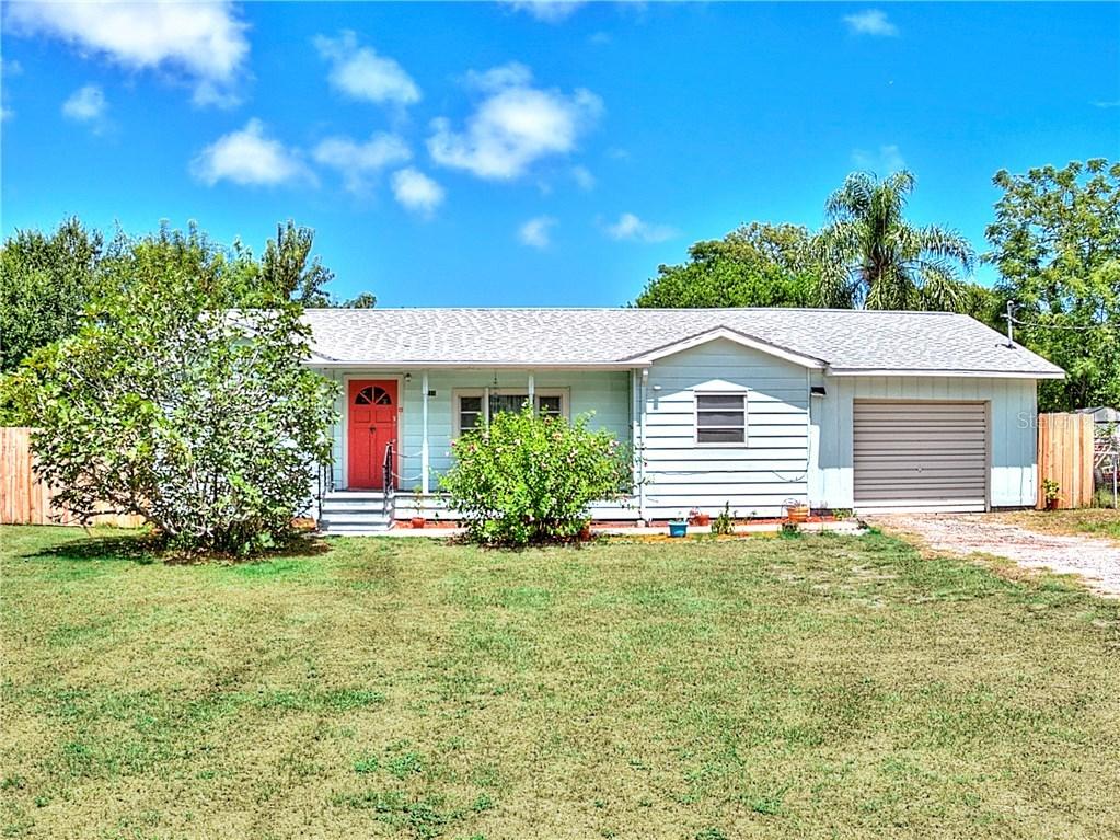 216 Sargent Ave., Oak Hill, FL 32759