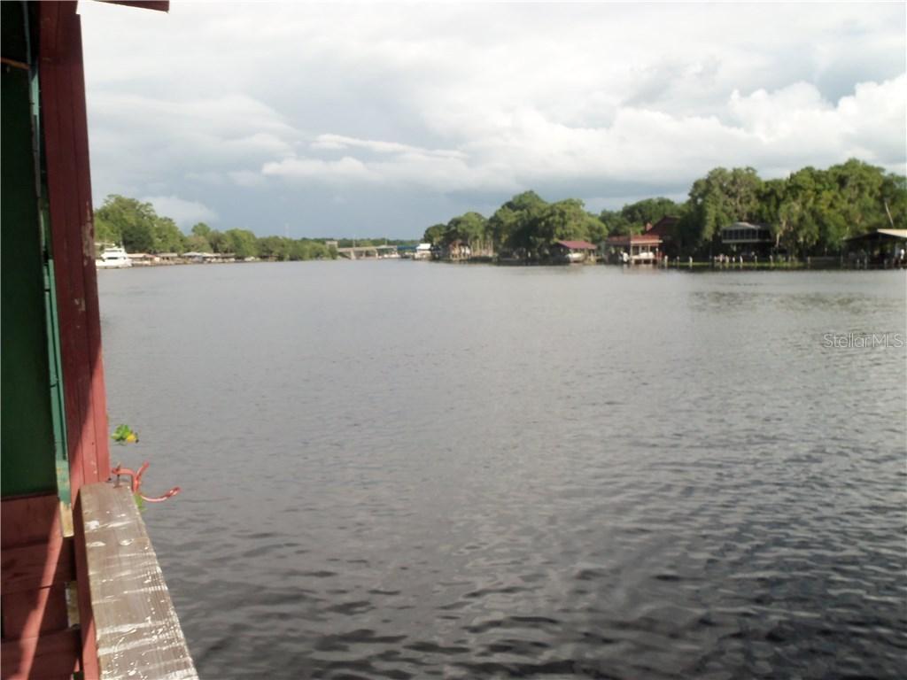 1665 River Rd., Astor, FL 32102