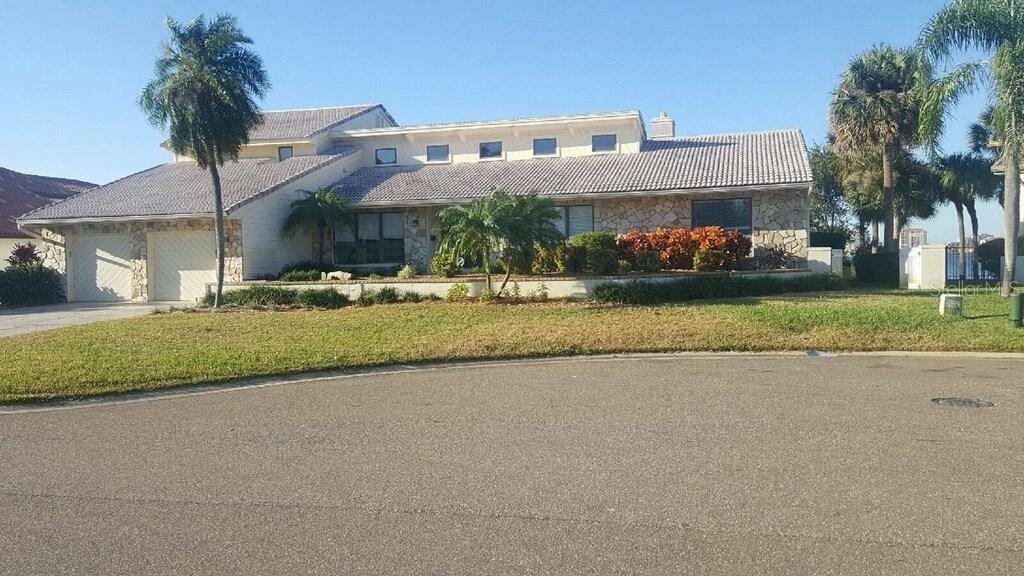 5813 51st St., St Petersburg, FL 33715