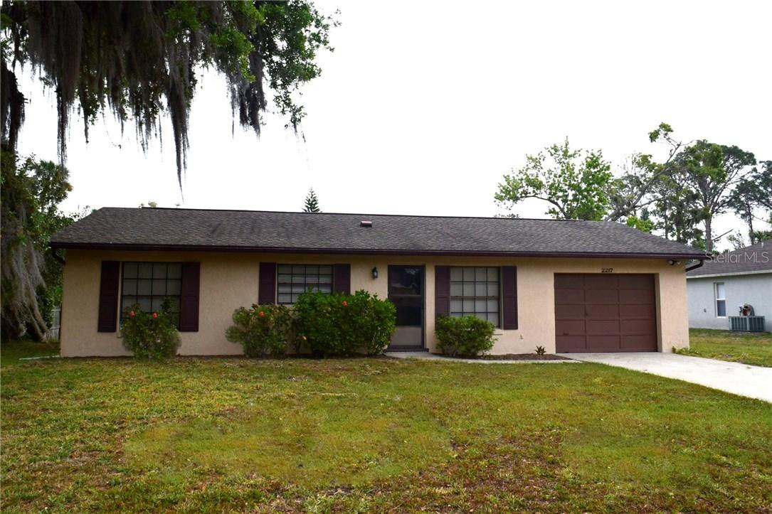 2217 Royal Palm Dr., Edgewater, FL 32141