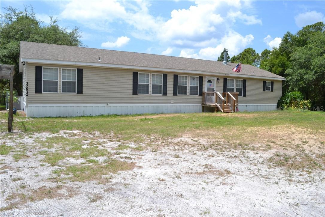 32632 Abalone Dr., Eustis, FL 32736