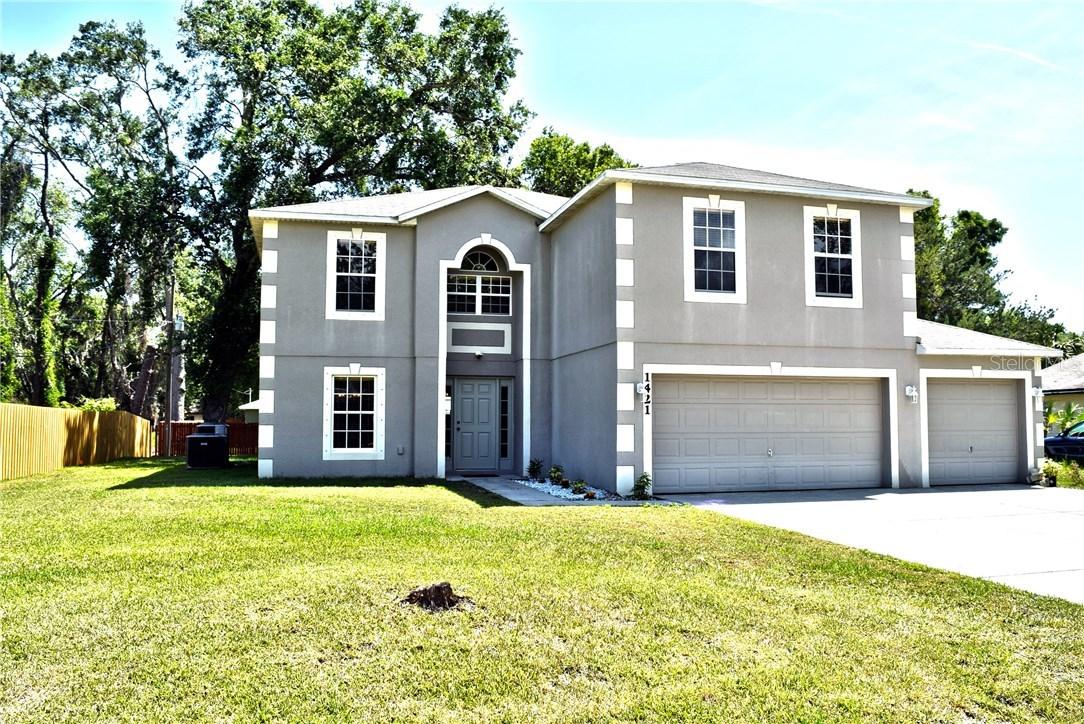 1421 Royal Palm Dr., Edgewater, FL 32132