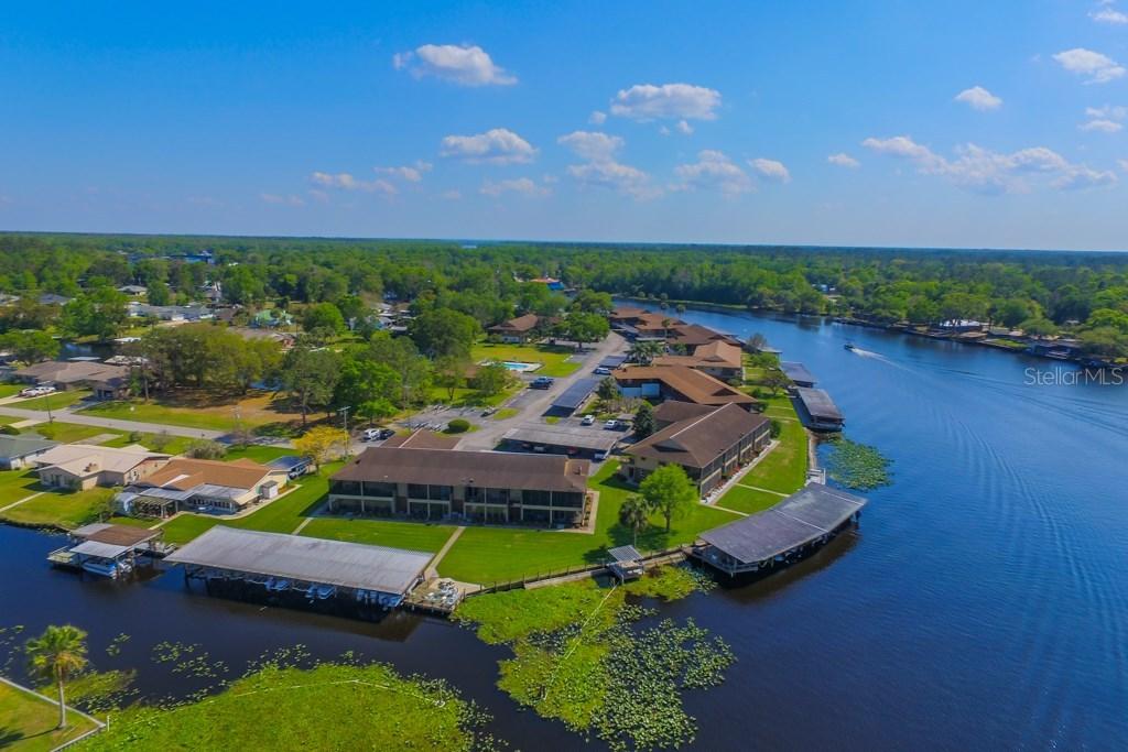 1640 Juno Tr. #205E, Astor, FL 32102