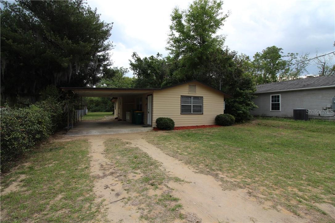 65 Glover St., Eustis, FL 32726