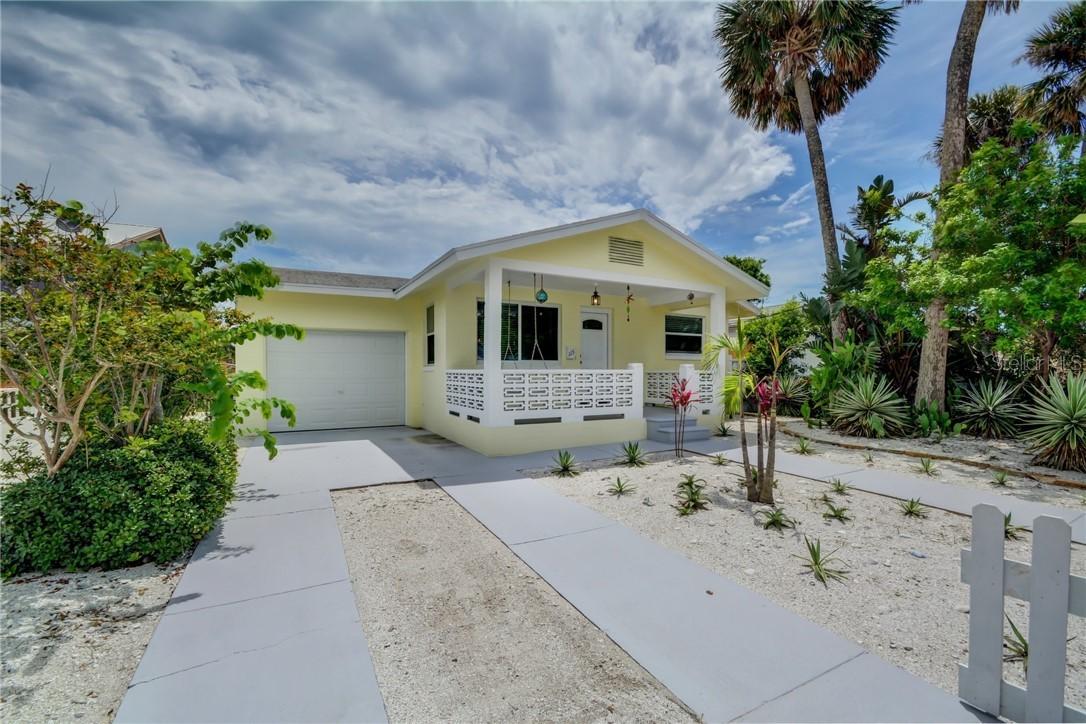 115 S Hollywood Ave., Daytona Beach, FL 32118