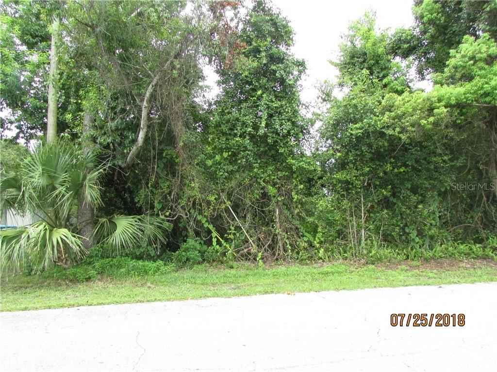 2092 Apricot Dr., Deltona, FL 32725