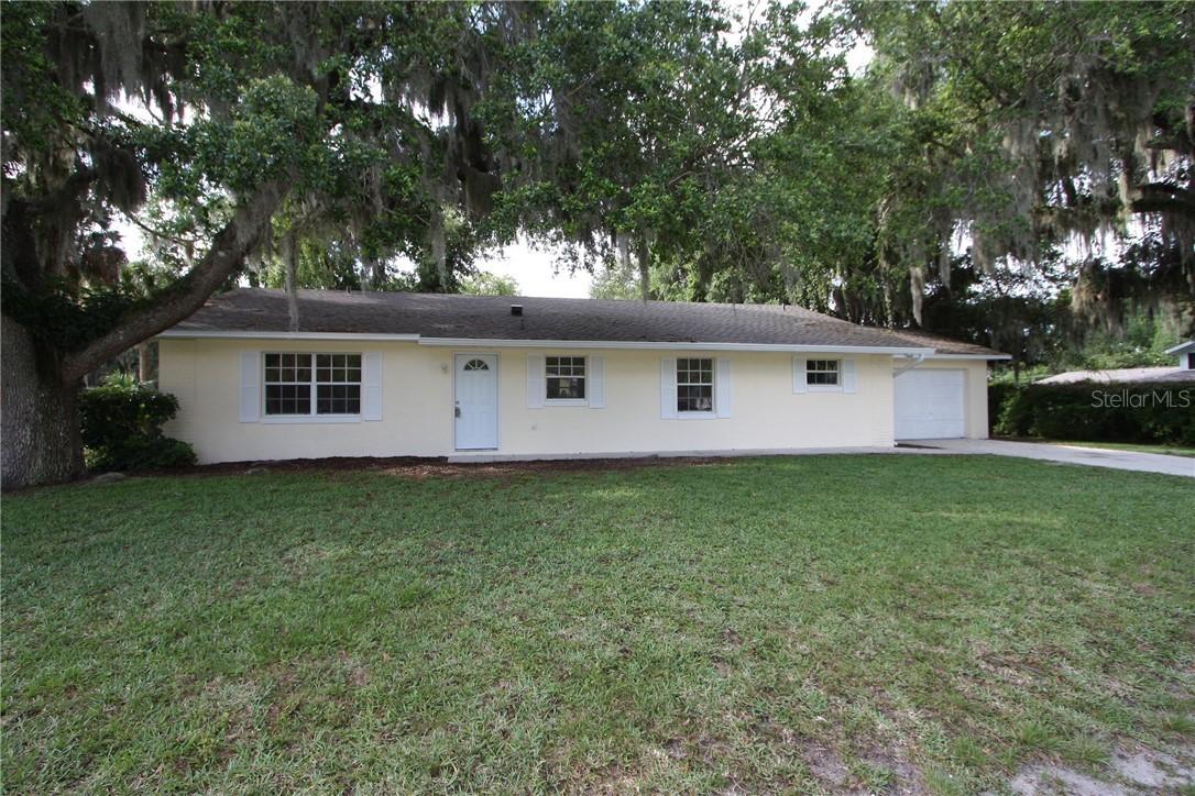 1704 Needle Palm Dr., Edgewater, FL 32132