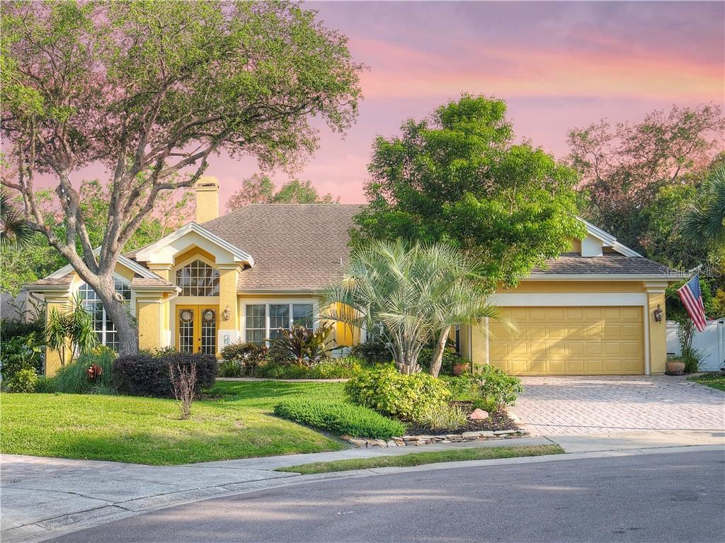 1058 Old Coventry Ct., Oviedo, FL 32765