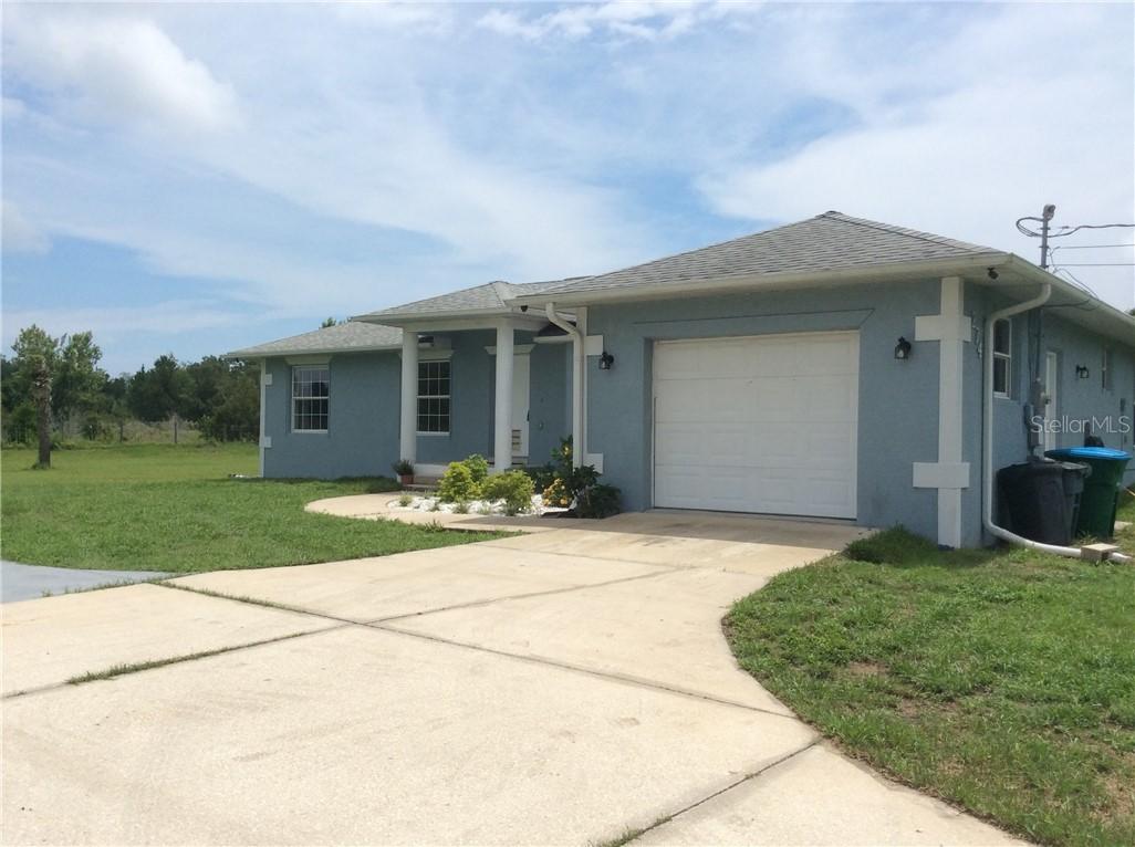 274 Cypress Ave., Oak Hill, FL 32759