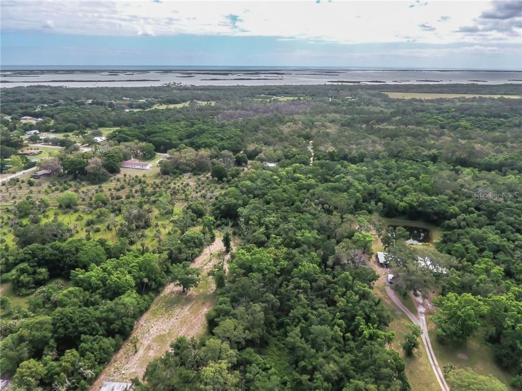 S Us Hwy 1, Oak Hill, FL 32759