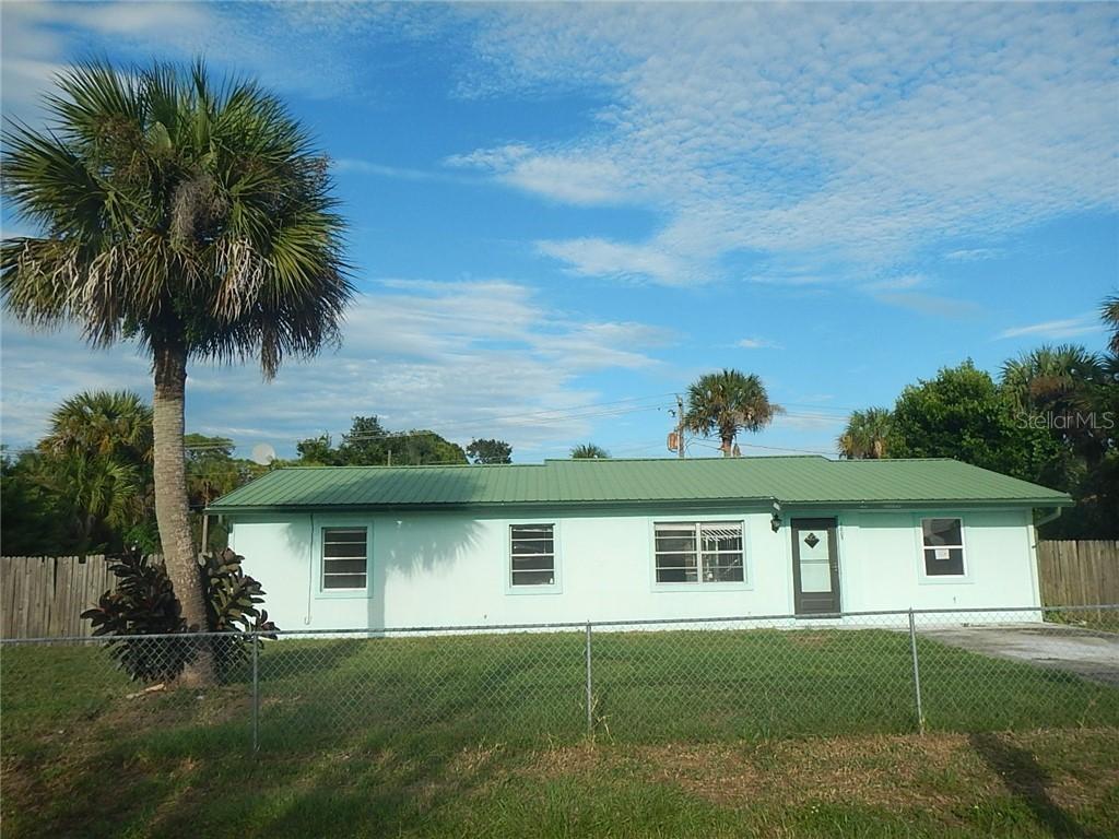 1805 Date Palm Dr., Edgewater, FL 32132