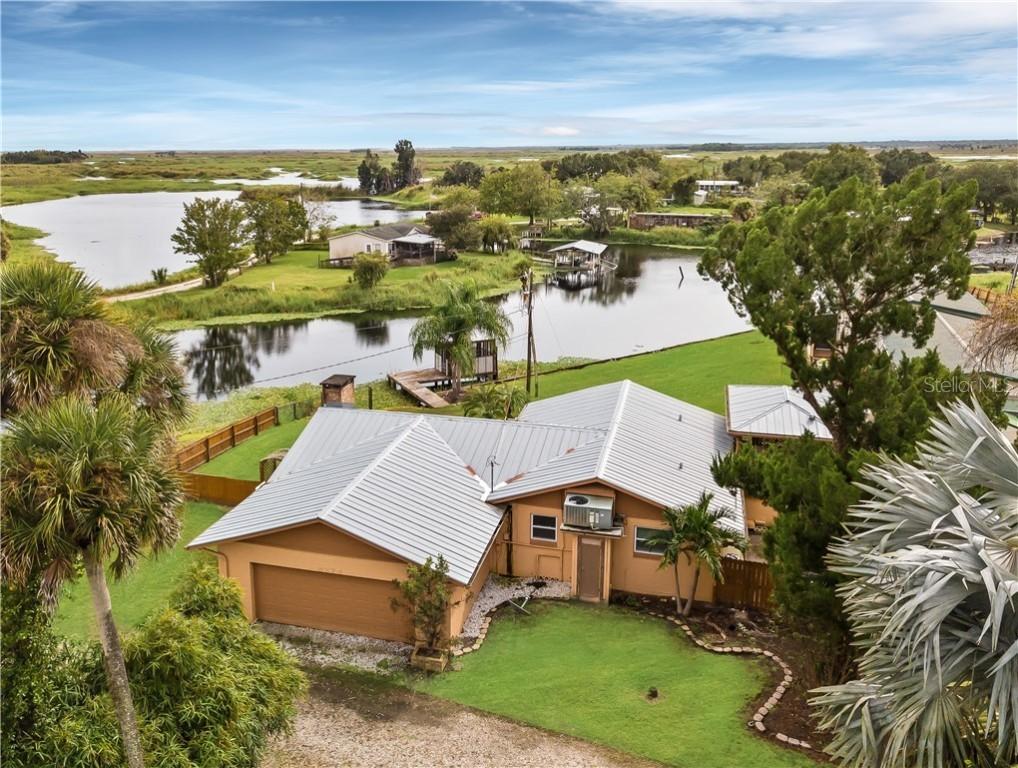 8274 N Baxter Point Rd., Mims, FL 32754