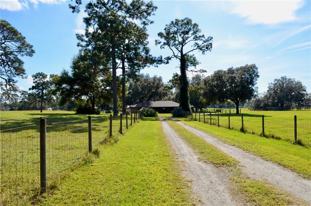 19726 Mccall Rd., Altoona, FL 32702