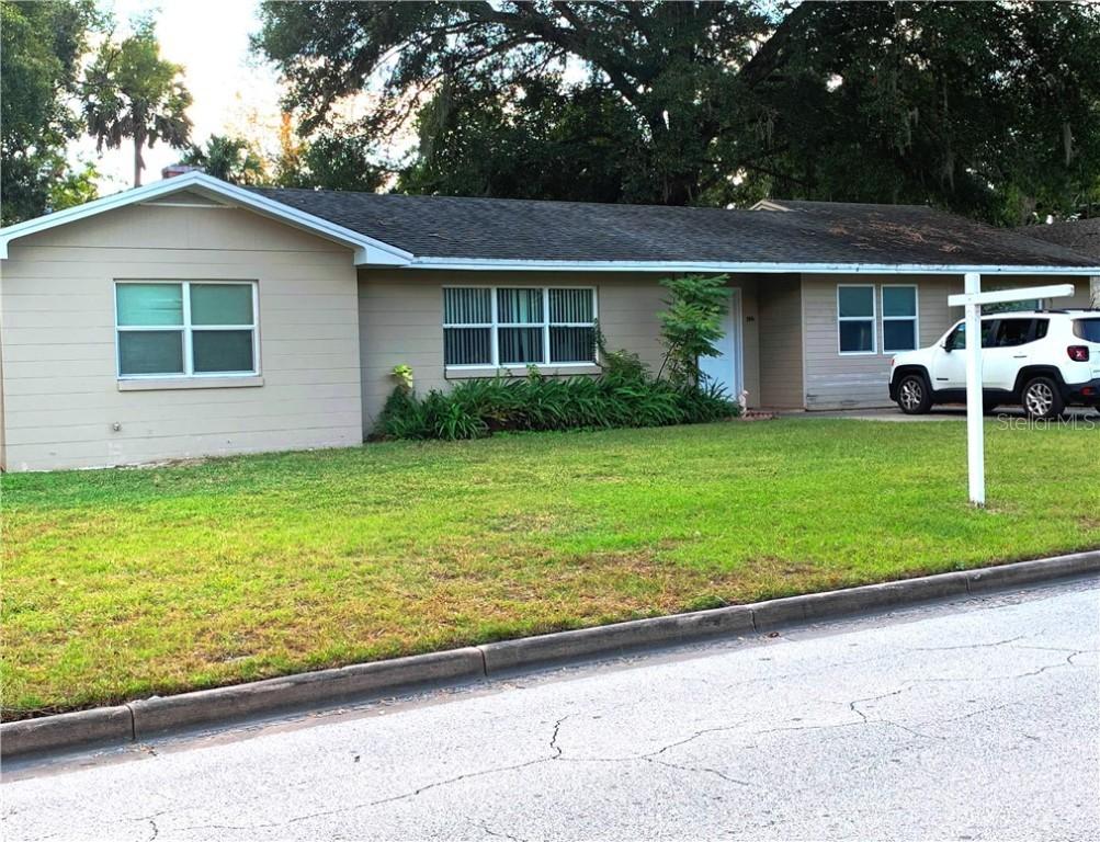 407 W 19th St., Sanford, FL 32771