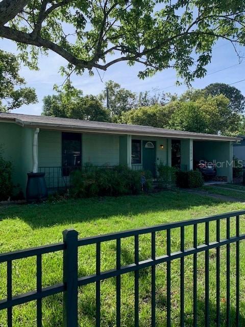 1483 Layton Ave., Deltona, FL 32725