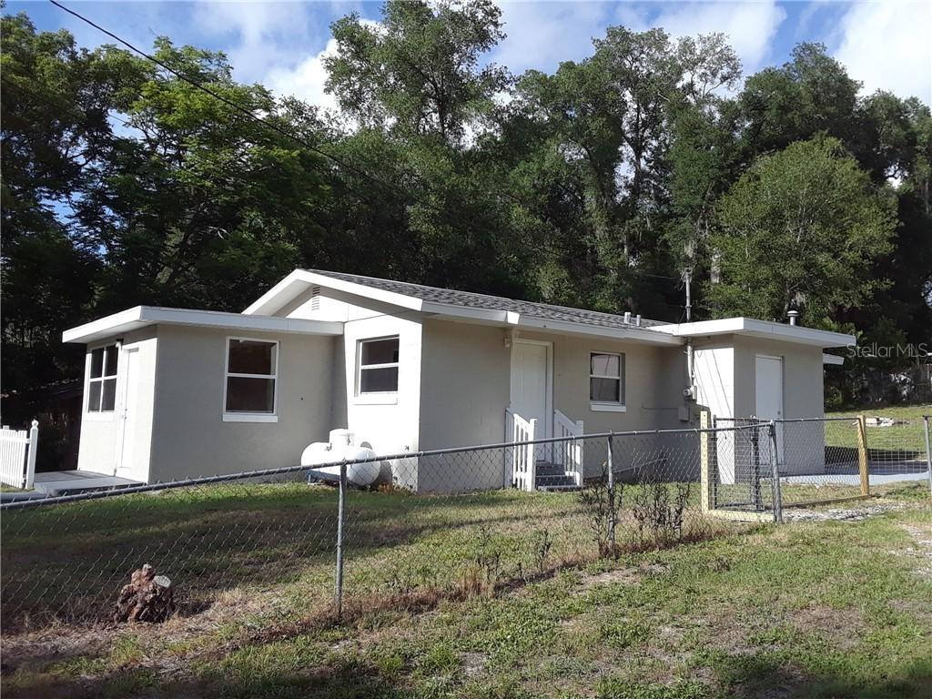 5123 Penvan Ave., De Leon Springs, FL 32130