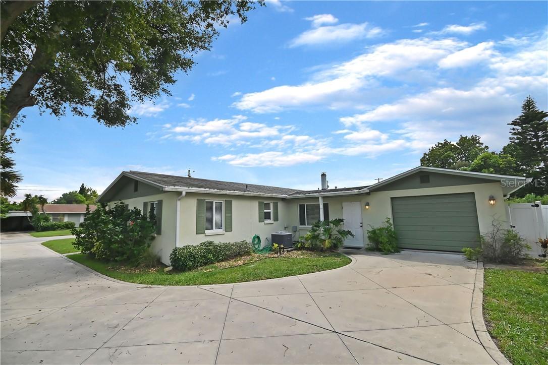 111 E Marion Ave., Edgewater, FL 32132
