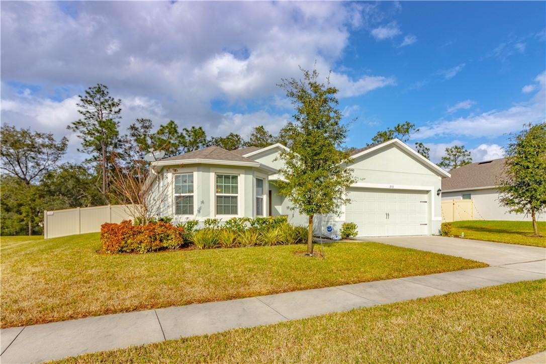 210 Wood Hollow Rd., Deland, FL 32724