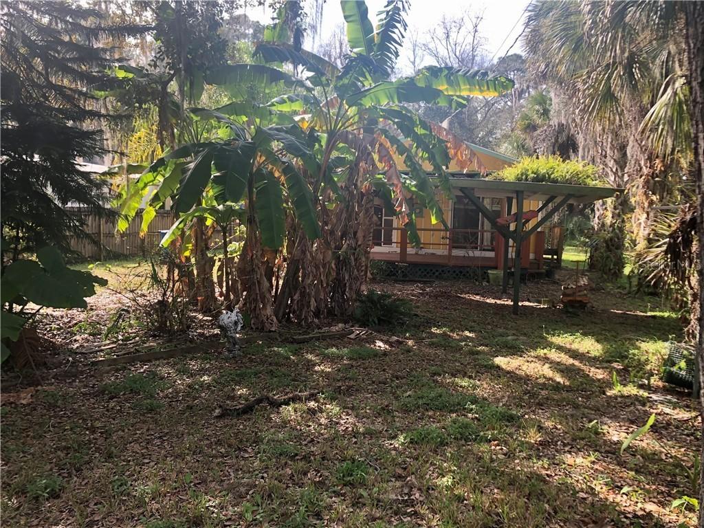 1756 Elizabeth St., New Smyrna Beach, FL 32168