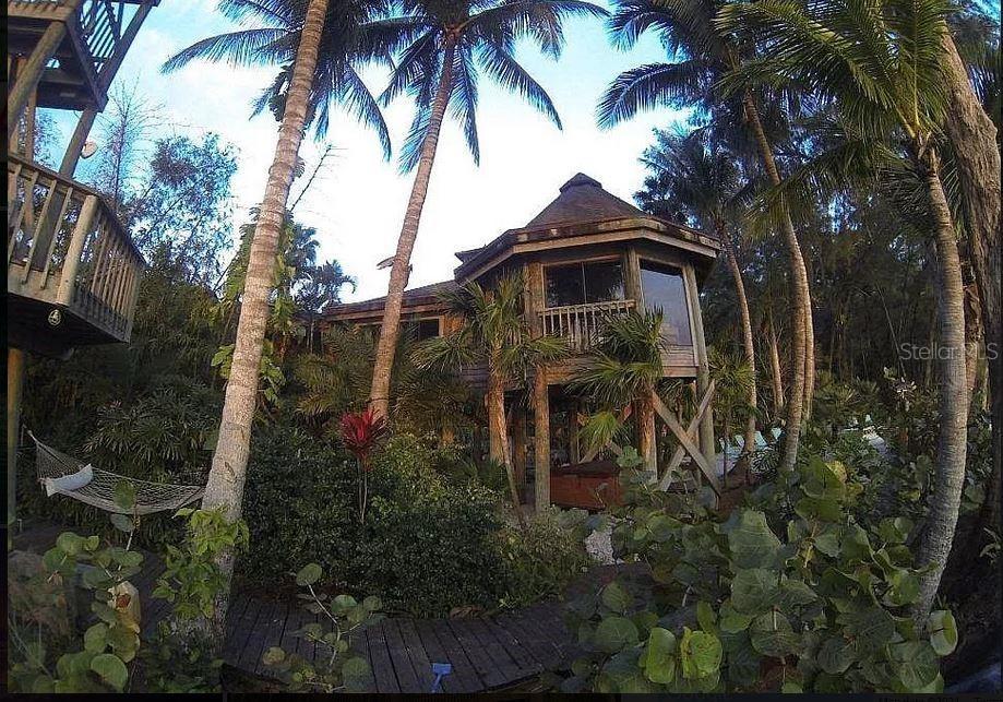 7147 E La Lenaire Dr., Longboat Key, FL 34228