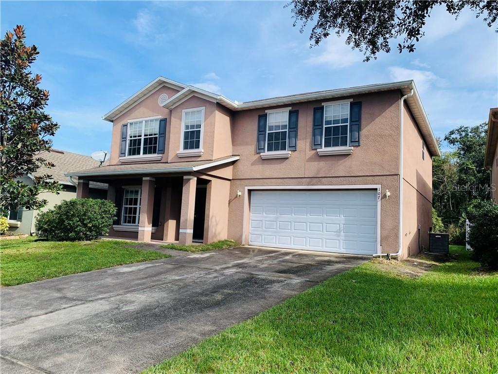 107 Walnut Crest Run, Sanford, FL 32771